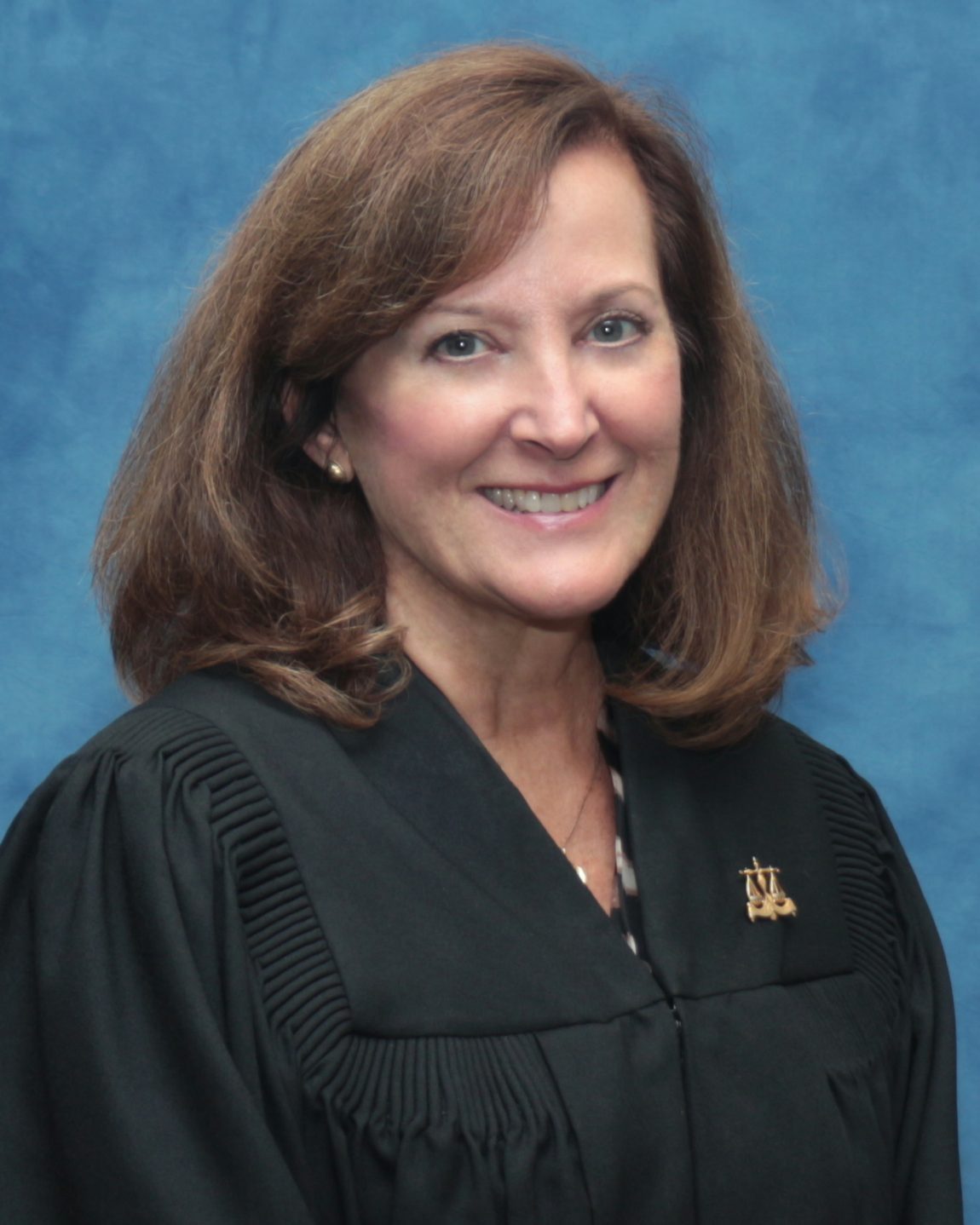 Sadler-FINAL-JUDICIAL-PIC.jpg