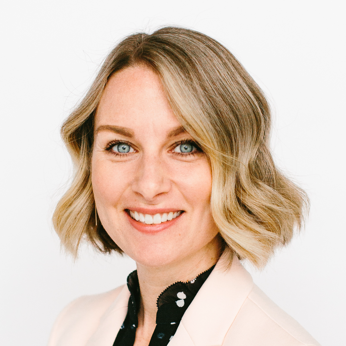Lett-Headshot Crystal Lett
